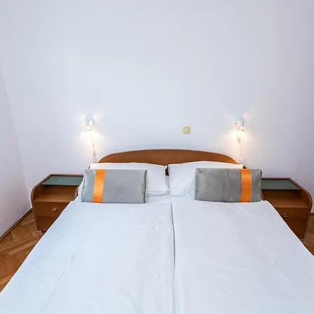 Crnekovic Ii Popa Dorcica * Baška