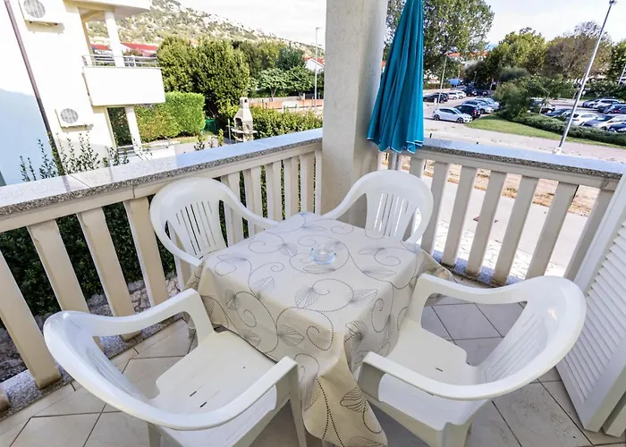 Apartment Crnekovic Ii Popa Dorcica Baška