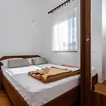 Crnekovic Ii Popa Dorcica Apartamento