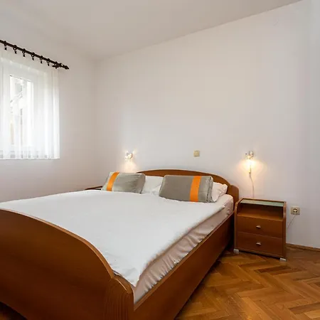 Apartament Crnekovic Ii Popa Dorcica