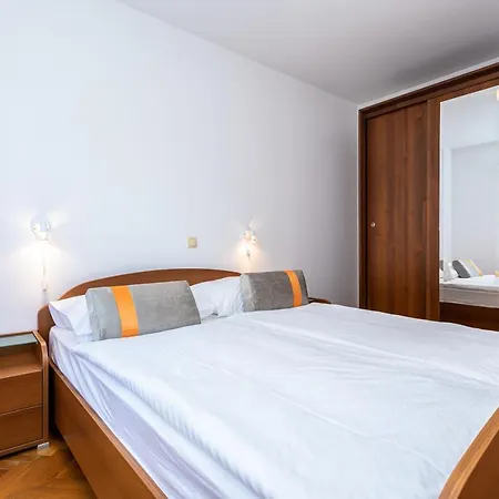 Crnekovic Ii Popa Dorcica