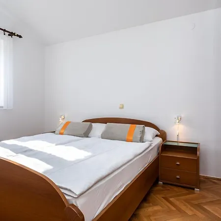 Apartament Crnekovic Ii Popa Dorcica *