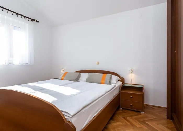 Apartmán Crnekovic Ii Popa Dorcica *