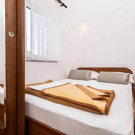 Crnekovic Ii Popa Dorcica