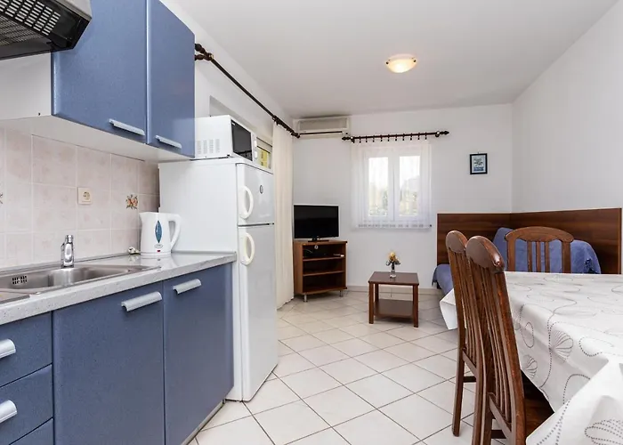 Crnekovic Ii Popa Dorcica Apartman *